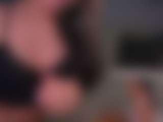 Your-NaughtyTrans's Live Sex Cam Show