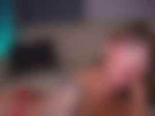 Your-NaughtyTrans's Live Sex Cam Show