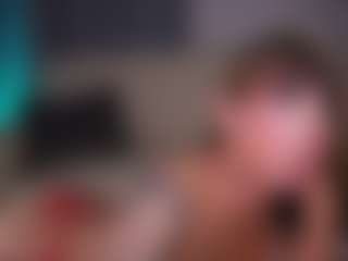 Your-NaughtyTrans's Live Sex Cam Show