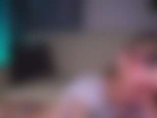 Live cam show with Your-NaughtyTrans - Tease on madthumbs
