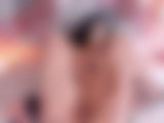 AriadnnaHolt's Live Sex Cam Show