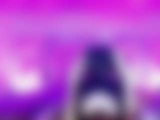 Live cam show with britany-montiel - Smoking on Camsoda