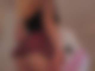 Chloe-Vibe's Live Sex Cam Show