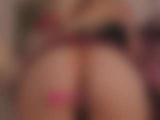 Chloe-Vibe's Live Sex Cam Show