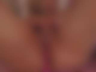 Chloe-Vibe's Live Sex Cam Show