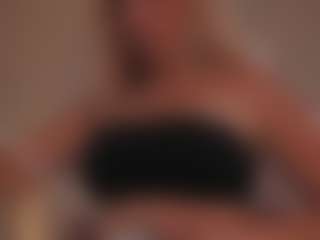 Chloe-Vibe's Live Sex Cam Show