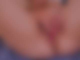 Chloe-Vibe's Live Sex Cam Show