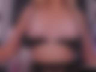 Live cam show with Chloe-Vibe - Nipple Piercings on AdultVida.com