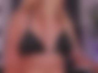 Chloe-Vibe's Live Sex Cam Show