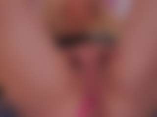 Chloe-Vibe's Live Sex Cam Show