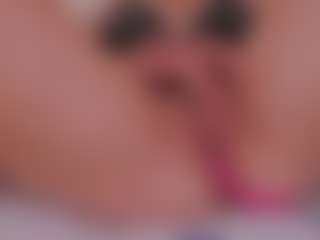 Chloe-Vibe's Live Sex Cam Show