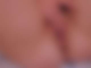 Chloe-Vibe's Live Sex Cam Show