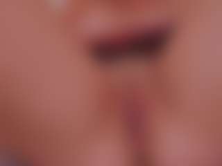 Chloe-Vibe's Live Sex Cam Show