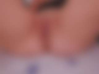 Chloe-Vibe's Live Sex Cam Show