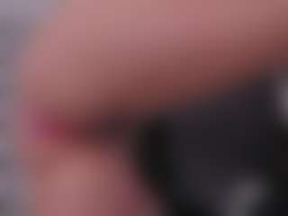 Live cam show with Chloe-Vibe - Tittyfuck on madthumbs