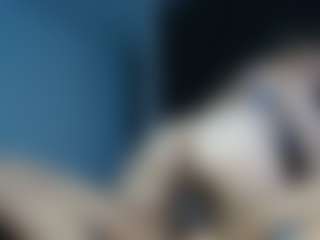 Live cam show with EroticCol - Milk on xDating