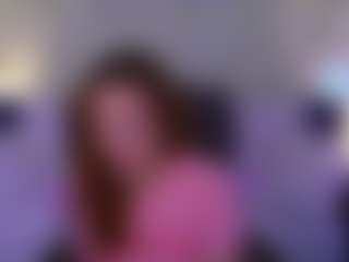 Live cam show with FireFoxxxxy - Middle Aged on SpunkLive