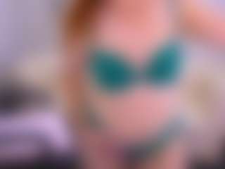 Эротическая трансляция с FireFoxxxxy — Thin на Camsoda