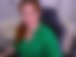 Live cam show with FireFoxxxxy - College MILF on CamSodaAdn