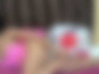 hotbabe35's Live Sex Cam Show