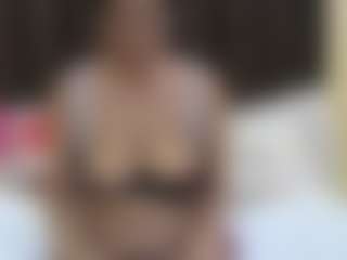 hotbabe35's Live Sex Cam Show