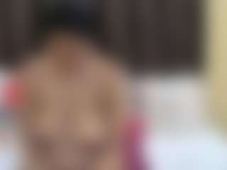 hotbabe35's Live Sex Cam Show