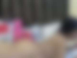 hotbabe35's Live Sex Cam Show