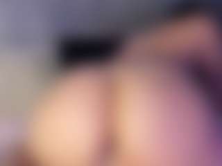 im-Valskin's Live Sex Cam Show