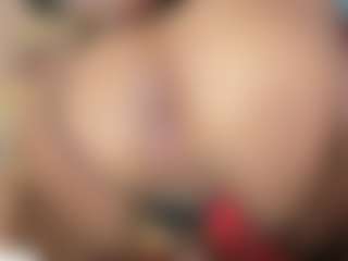 Live cam show with LaColorinaa - Lean on Camsoda
