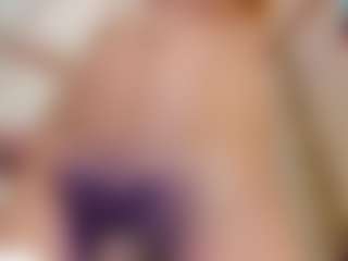 Live cam show with LaColorinaa - White on wildcum.com | colombia