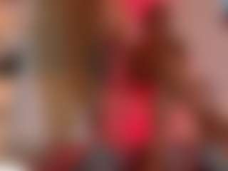 Live cam show with LaColorinaa - Tease on Soda Cam