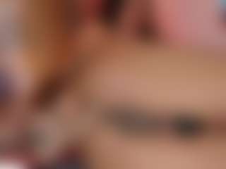 Live cam show with LaColorinaa - Black Hair on Uber Horny