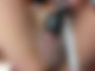Live cam show with LaColorinaa - Tease on Camsoda