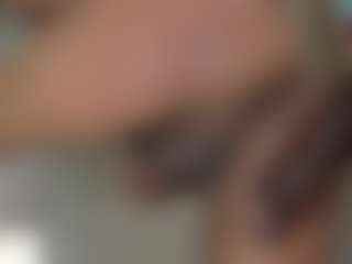 Live cam show with LaColorinaa - Brown Eyes on Camsoda