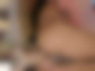 Live cam show with LaColorinaa - Orgasm on Camsoda