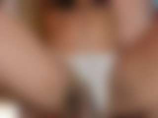 Show live cam dengan LaColorinaa - Small Tits di Camsoda