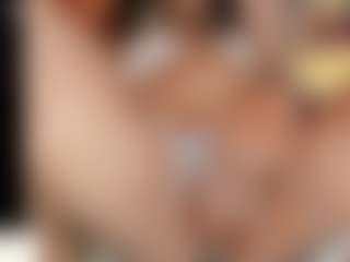 Live cam show with LaColorinaa - Dirty Talk on SinfulBabes