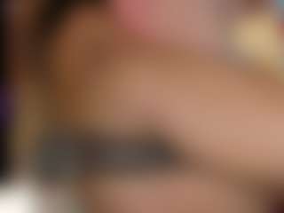 Live-camshow met LaColorinaa - Black Hair op Camsoda