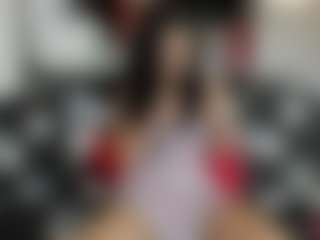 Live cam show with LaylaSia - Gagging on Camsoda