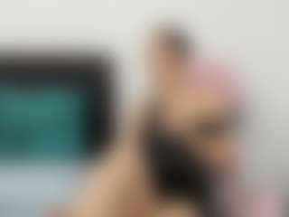 Live cam show with LaylaSia - Gagging on Camiplay Live