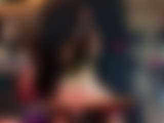 Live cam show with lexxy-luu - Natural on SquirtSoMuch