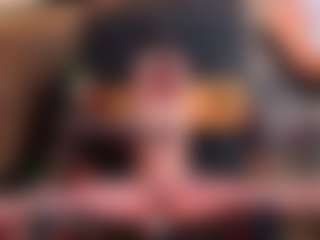 Live cam show with lexxy-luu - Shaved Pussy on Strip Flash - Live Sex Shows