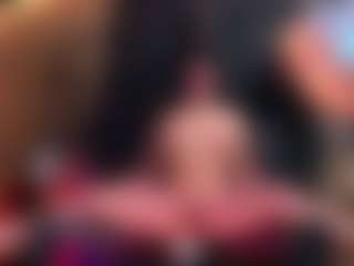 Live cam show with lexxy-luu - Shaved Pussy on Camsoda