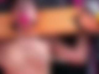 Live cam show with lexxy-luu - Brown Eyes on Camsoda