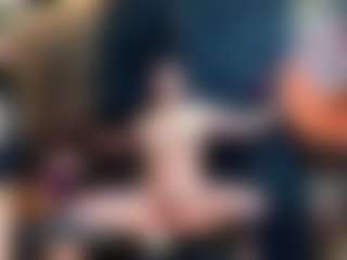 lexxy-luu's Live Sex Cam Show