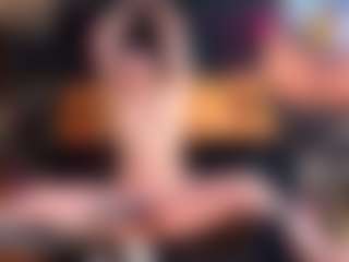 Live cam show with lexxy-luu - Facial Piercings on WildCum