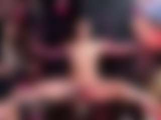 Live cam show with lexxy-luu - Smoking on sexytreat.net