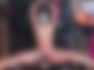 Live cam show with lexxy-luu - Domination on xDating