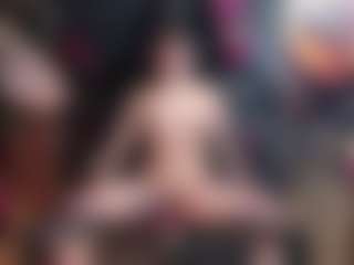 Live cam show with lexxy-luu - Role Play on liverealitysex.com
