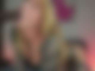 Live cam show with Chasey - Green Eyes on Camming Site
